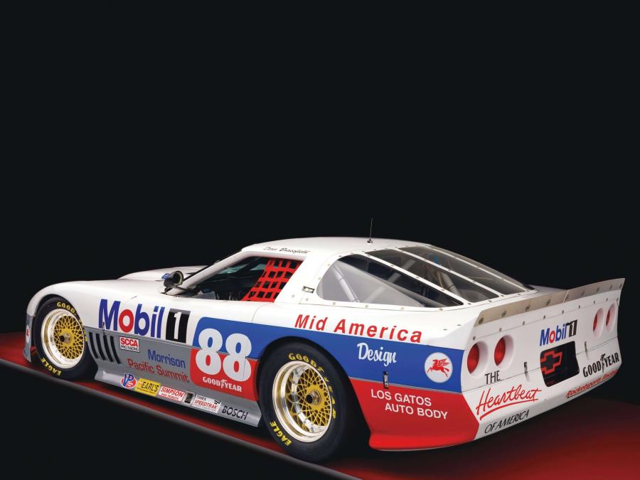  Chevrolet Corvette IMSA GTO 1988 года  (фото 2 из 6)